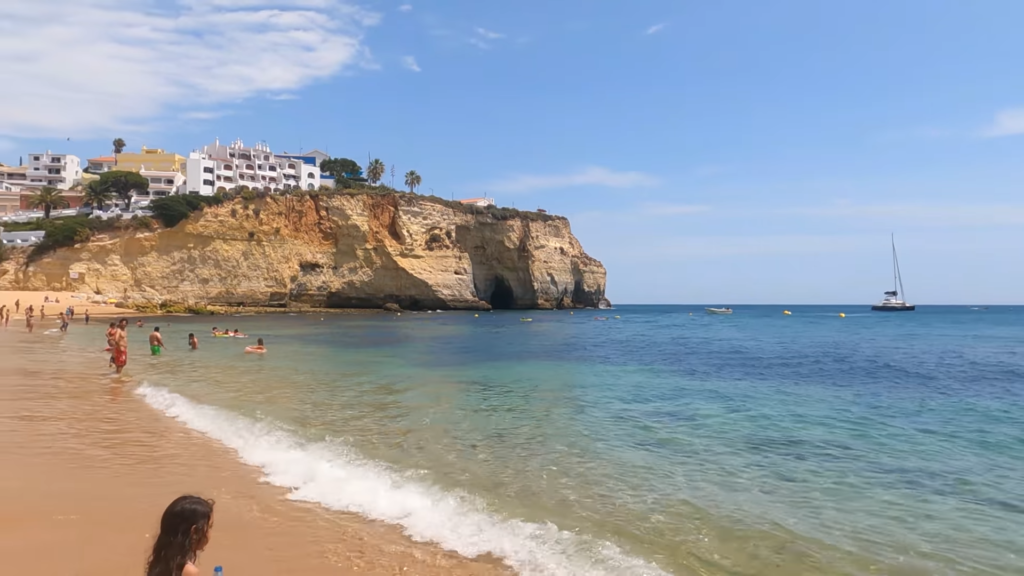 Praia do Carvoeiro